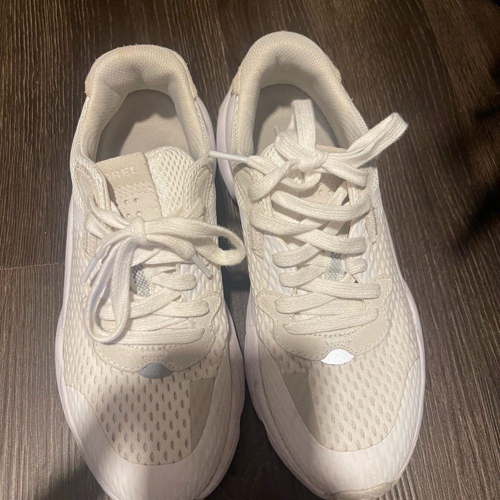 Sorel All-White Mesh Athletic Sneakers